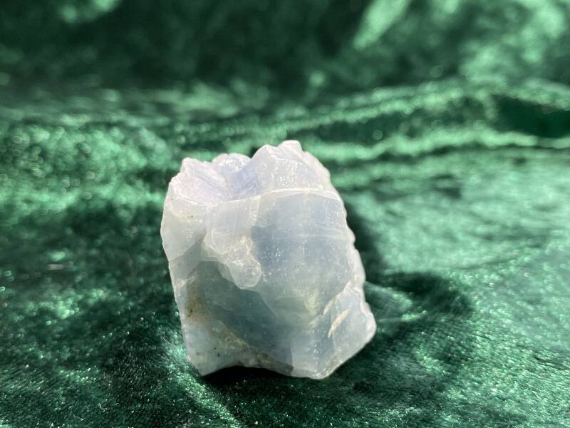 Blauwe calciet ruw - edelsteen bij CrystalKoorn